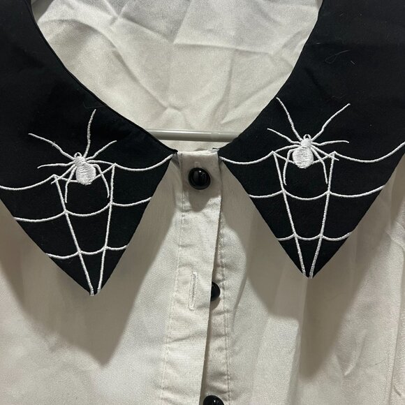 Hell Bunny Tops - Hell Bunny Button-Up Blouse Size L in White with Spiders on Black Collar